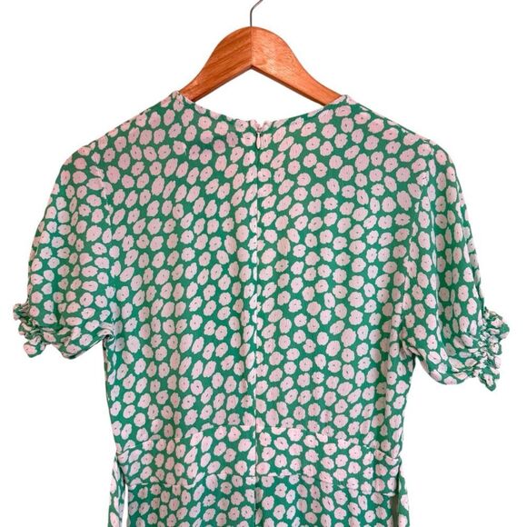 Faithfull The Brand Green and White FloralShort Sleeve Midi Dress - Picture 6 of 8